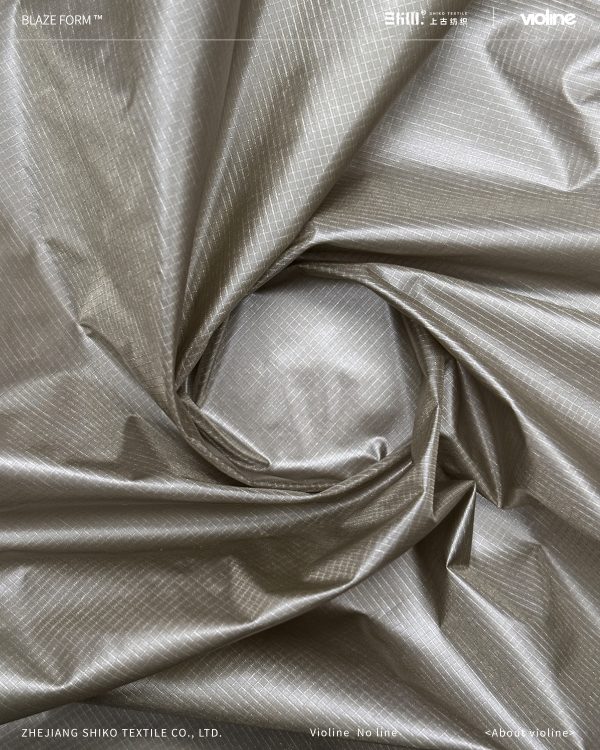 BLAZE FORM ™ · 曜彩 ™ 10D量子尼龙格（防绒轧光）- SGA230438