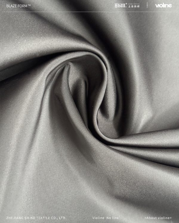 BLAZE FORM ™ · 曜彩 ™ 75D*150D缎面仿记忆 -SGP0516
