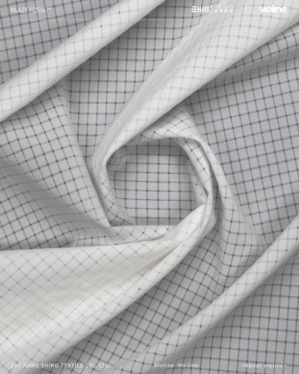 BLAZE FORM ™ · 曜彩 ™ Flux 涤纶弹力洞洞布 - SGA250281